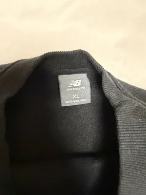 New Balance Sweatshirt thumbnail 3