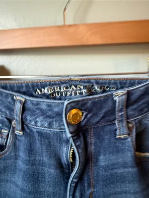 American Eagle Artist Flare Jeans – Women’s Size 4 Regular thumbnail 2