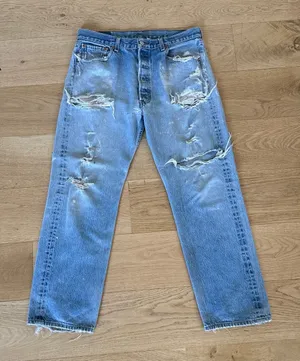 Levi's Jeans Distressed Ripped Size 36 Blue thumbnail 1