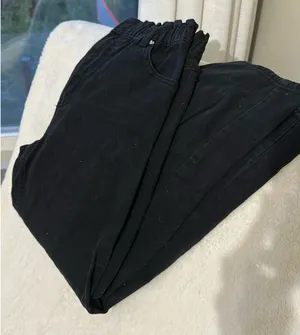 Divided H&M black pants thumbnail 1