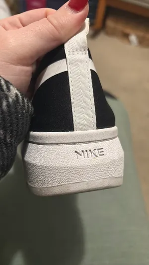 Nike Court Vision Alta Sneakers thumbnail 7
