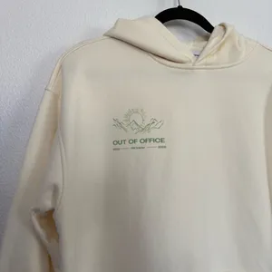 Openhouse Out of Office Cream Hoodie Sweatshirt Medium thumbnail 3
