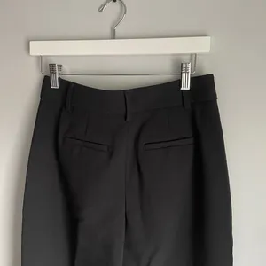 Banana Republic Black Trousers Minimalist Neutral Work Career Office size‎ 0 thumbnail 3