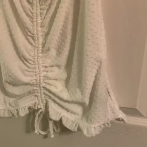 B•wear top thumbnail 4