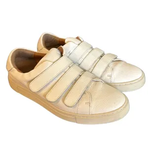 Frye Ivy Low Leather 3 Strap sneaker size 9 thumbnail 3