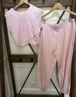 Size Small Free People Movement Hot Shot Crossover set thumbnail 3