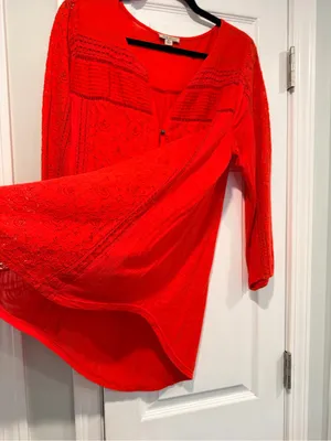 Lucky Brand Size XL Red Lace Boho Tunic Blouse 3/4 Sleeve Floral Peasant Top thumbnail 2