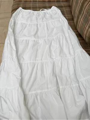 White Tiered Cotton Bed Skirt - Classic Neutral thumbnail 1