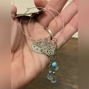 A Rare New Vintage Sanrio 2007 Hello Kitty Large Lightweight Dangle Earrings thumbnail 2