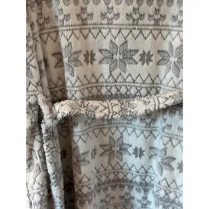 Daydream by Berkshire Home Grey Fair Isle Fleece Robe Shawl Collar Medium thumbnail 4
