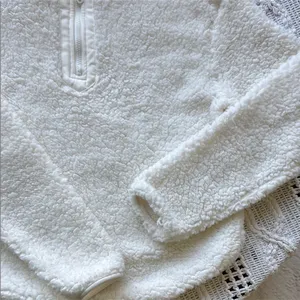 Wallflower Cozy White Sherpa Half thumbnail 5