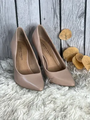 Christian Siriano ⸻ 💫 Nude Heels – Size 8.5 💫 thumbnail 5
