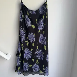Vintage Assymetrical Chiffon Black And Floral Mid Length ‎ Women's Skirt Size 12 thumbnail 4