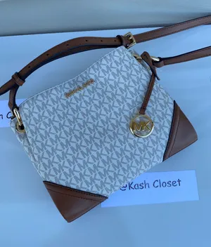 MK Nicole Large Triple Compartment Crossbody- Vanilla thumbnail 1