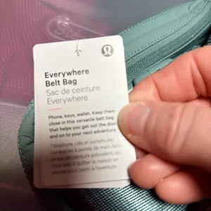 Lululemon Everywhere Belt Bag 1L NWT Authentic. Crater Blue. Sold Out. thumbnail 4