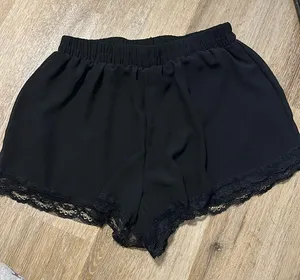 Lush size small super comfy elastic waist band shorts with lace on the bottom thumbnail 1