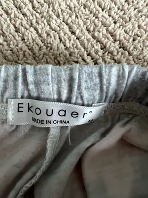 Amazon Ekouaer grey star print pajama set Size M #loungewear #cozy thumbnail 4