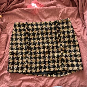 House of Harlow 1960 Mini Skirt Tweed Houndstooth Tan Black Women's large thumbnail 2
