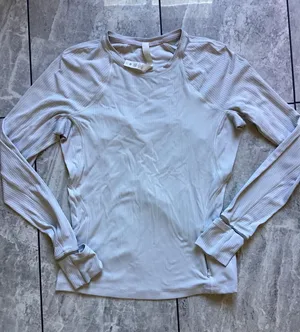 Lululemon Ribbed Long Sleeve Running Top Lavender Thumbholes Size 6 thumbnail 1