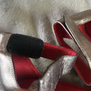 Vintage by Jeffrey Campbell Pewter/Red Ankle Strap 3” Heels Sz 9 thumbnail 4