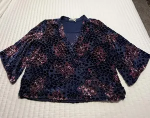 Floreat Anthropologie Floral Purple Velvet Burnout Mock Wrap Blouse Top Sz M thumbnail 1