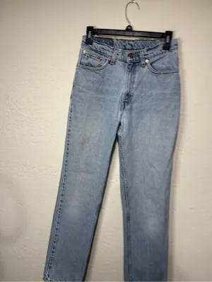 Vintage Levi 512 SLim Fit Light Wash High Rise Straight Leg Jeans Size 26” Wasit thumbnail 2