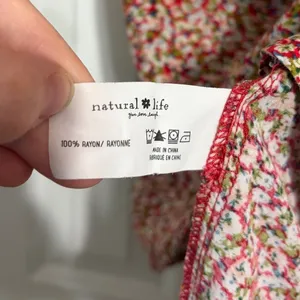 Natural Life Babydoll Mini Dress Floral Red V-Neck Pockets M thumbnail 8