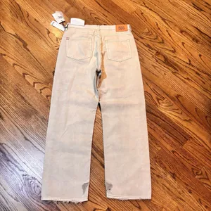 BDG Urban Outfitters Womens Cowboy Jean Size 32 Light Wash‎ Straight Raw Hem NWT thumbnail 2