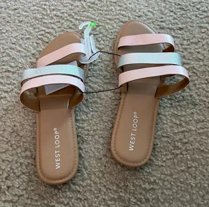 West Loops Women's Peach And Silver Strapped Sandals Size Medium 7/8 New thumbnail 1