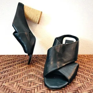 Dolce Vita sandal black leather Criss cross Javi Heeled Sandal Braided raffia thumbnail 3
