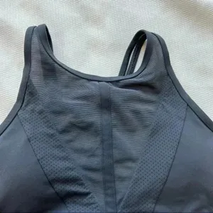 lorna‎ jane women's sports bra Gray thumbnail 2