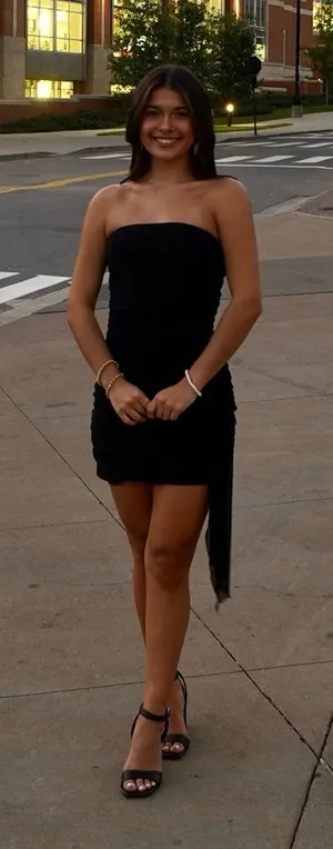 Black Homecoming Dress Size M thumbnail 1