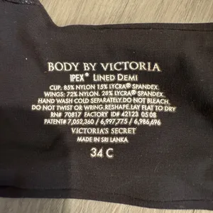 Victoria’s Secret ilex liner‎ Demi Black Bra Size 34C thumbnail 4