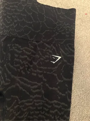 Gymshark Black Textured High-Waist Leggings thumbnail 3
