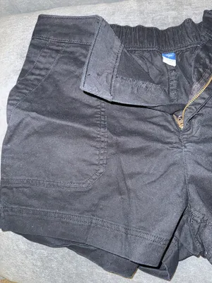 Old Navy Black High-Rise Shorts thumbnail 3