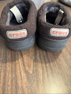 CROCS Women 6 Men 4 Brown Fuzzy Lined Clog Slip Ons Shoes thumbnail 2