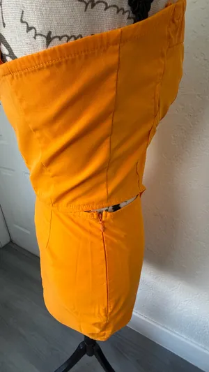 🍊 PrettyLittleThing Orange Corset Top & Mini Skirt Two-Piece Set | Size US 2 / XS ✨ thumbnail 11