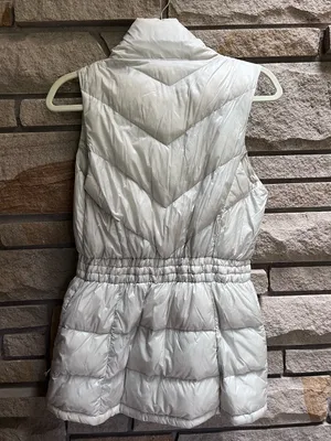 Athleta Banner Peak Down Vest 800 fill Moonlight Grey SIZE small 350856 N0114 thumbnail 3