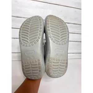 Crocs Classic Crush Glitter Platform Sandals Gray Women’s Size 9 Slip On Chunky thumbnail 6