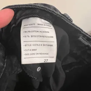 Boheme Harold Distressed Mom Jeans NWT Sz. 27 thumbnail 11