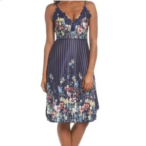 Foxiedox Floral Lace Trim Dress S Navy Blue Pleated‎ Fit & Flare Soft Girl thumbnail 13