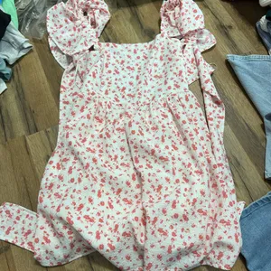 Francesca's Dress thumbnail 4