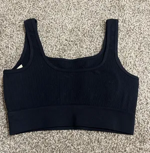 Amazon Sports Bra thumbnail 2