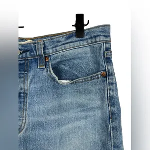 Levi’s Premium Wedgie Straight Jeans‎ Size 30 Distressed High Rise Medium Wash thumbnail 6
