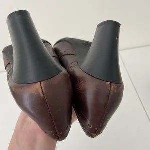 Women’s Mercedes brown rustic heeled zip‎ ankle boots booties size 6.5 thumbnail 9