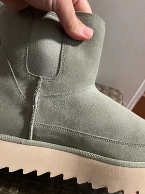 Womens Ugg Chelsea platform boots 10 thumbnail 3
