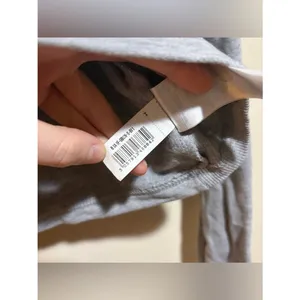 Gymshark Size S Small Training Cropped Hoodie Sweatshirt Gray thumbnail 9