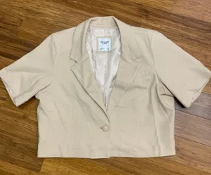 Abercrombie & Fitch Women's Cropped Blazer Short Sleeve Beige Linen‎ Size Large thumbnail 1