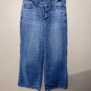 American Eagle Super High Rise Baggy Wide Leg thumbnail 2
