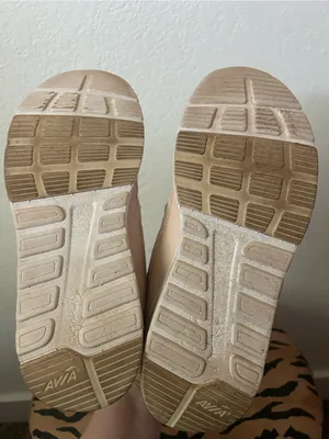 Avia Lace Up Air Neutral Beige and White Women's Athletic Sneakers 9 thumbnail 5